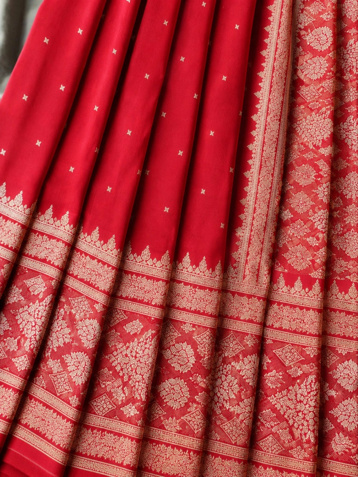 Pure Katan Banarasi Saree in Royal Red with Gold Floral Zari Weaving & Rich Pallu